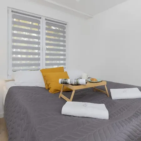 Dedala Apartment 300M To The Beach With Parking By Noclegi Renters Daire Gdynia