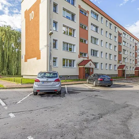 Lägenhet Dedala 300m To The With Parking By Renters